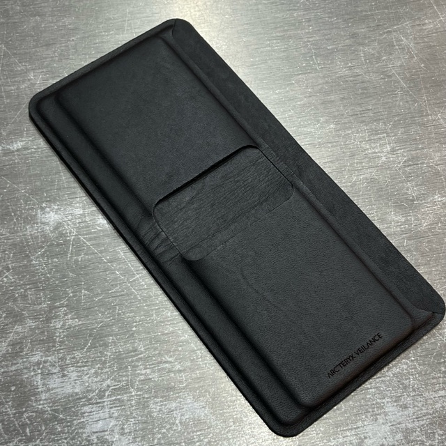 ARC'TERYX VEILANCE CASING BILLFOLD 89mm｜SAFARI サファリ｜高円寺