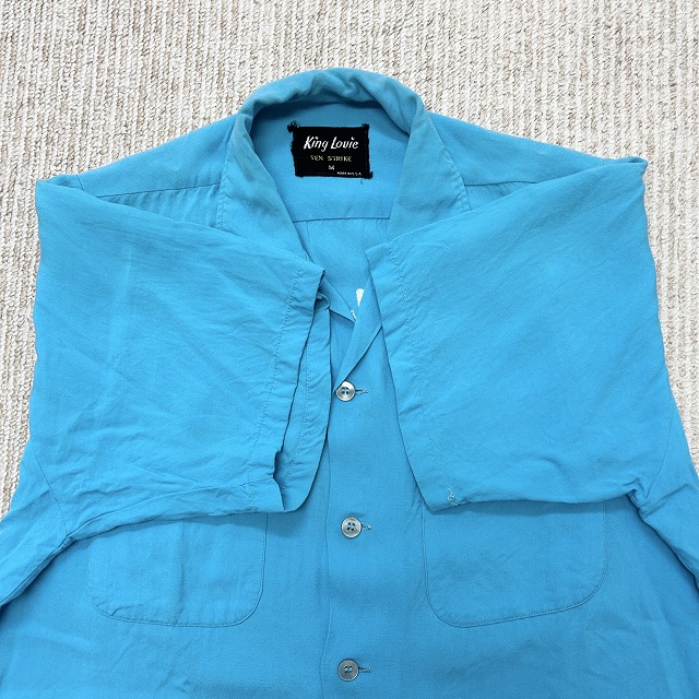 『ヴィンテージ』King Louie 60s Lサイズ 青 KING LOUIE RAYON BOWLING SHIRT 60S 「サックスブルー、サイズM