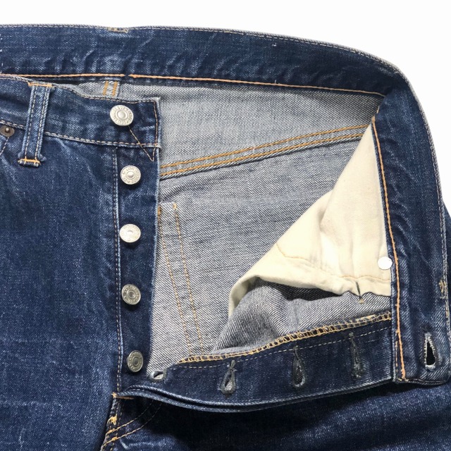 専用　伊藤ホームLサイズ、梅野ビジターLサイズ LEVI'S 501 BIG E A-TYPE CUT OFF SHORT 「実寸W31.5」｜SAFARI