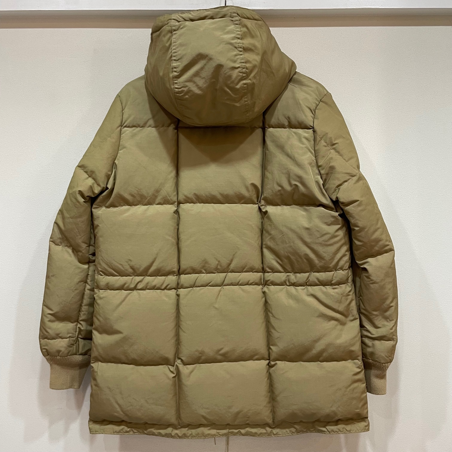 EDDIE BAUER DOWN JACKET 「KARAKORAM，黒タグＷ'Ｓ」｜SAFARI