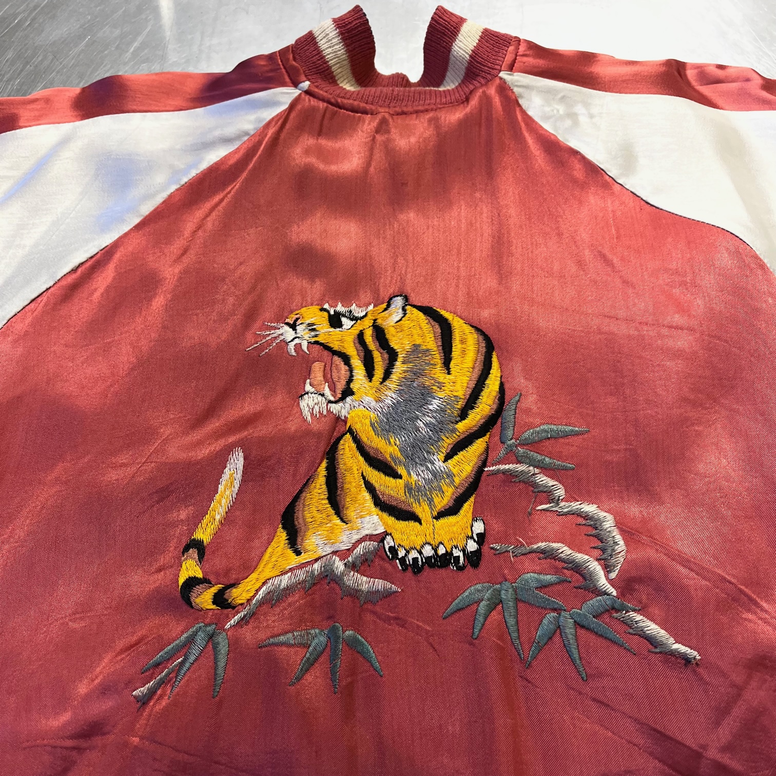 80s KOREA ドラゴン刺繍 サテン コリジャン スカジャン ジャケット 
