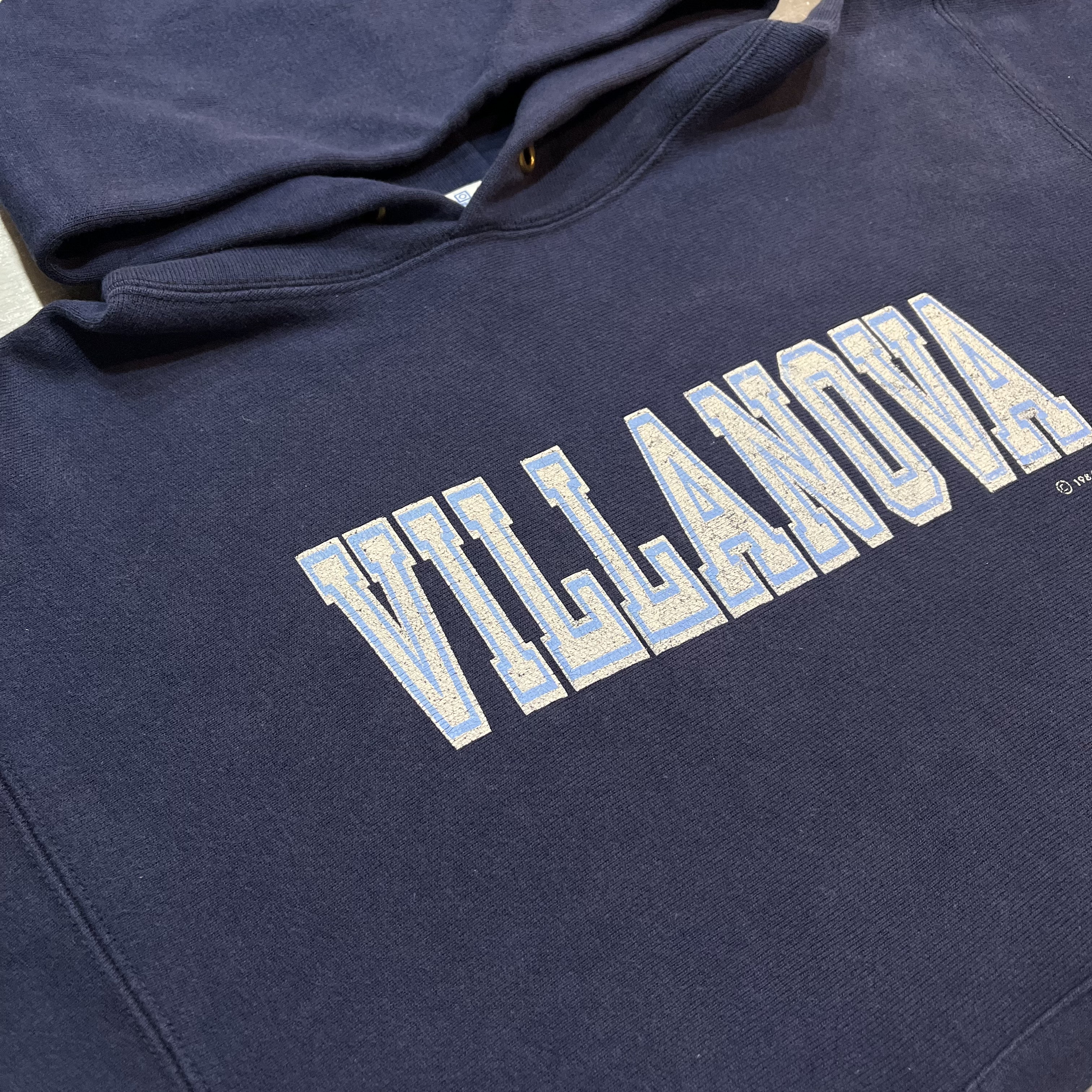 CHAMPION REVERSE WEAVE 80'S 「VILLANOVA,コピーライト」｜SAFARI