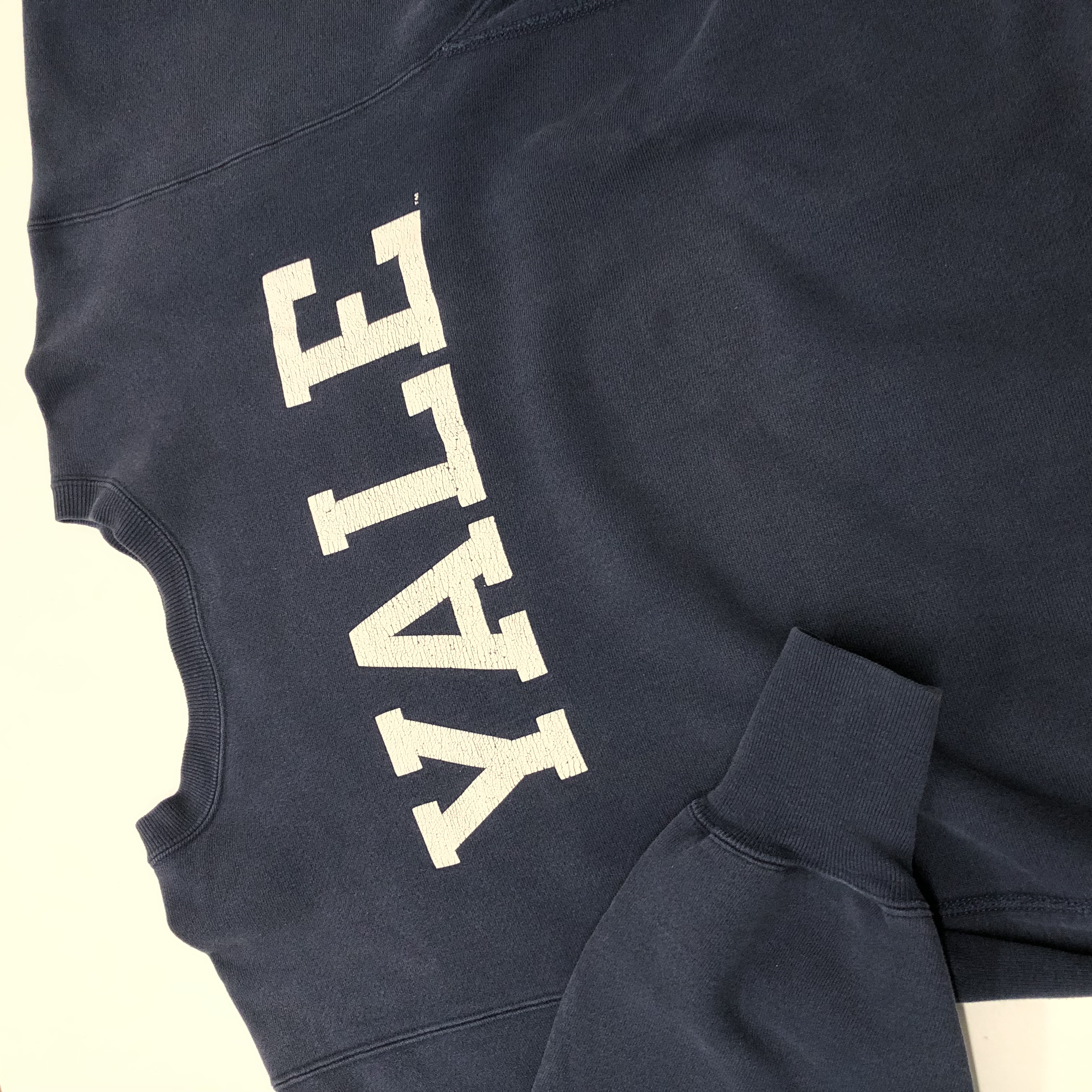 90s champion reverse weave YALE-