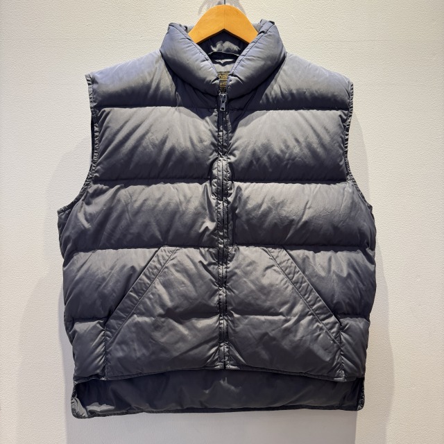 80s エディーバウアー　ダウンベスト　 旧ロゴ　Mサイズ～Lサイズ　グレー EDDIE BAUER QULTING GOOSE DOWN VEST 80S 「GREY、SIZE M」｜SAFARI