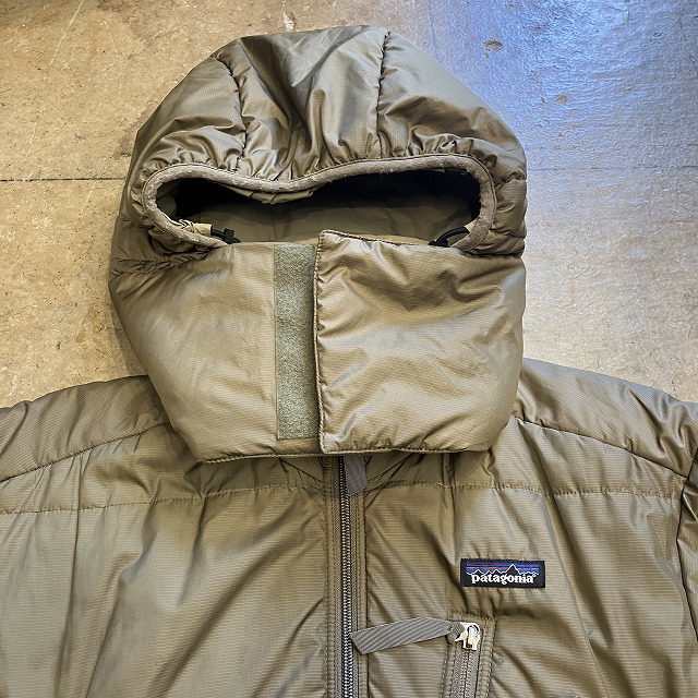 patagonia puff jacket khaki mars